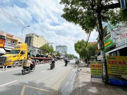 Bán nhà mặt tiền kinh doanh sầm uất đường Mã Lò, Q. Bình Tân, 5x38m vị trí đẹp 8327902