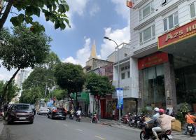Gia đình cần bán 3 căn nhà mặt tiền đường Nguyễn Trãi, Phường Bến Thành Q1. Diện tích mỗi căn 4x20. Giá thương lượng. 8351979