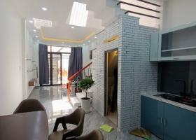 Gia đình tôi Chuyển về quê sống cần bán gấp nhà 100m2 5,5 tỷ 8375805