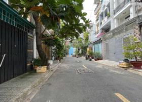 Bán nhà đường Phạm Huy Thông, DT 6.5 x19m, giá 10.4 tỷ TL sâu. + DT: 6.5 x 19m. 8428009