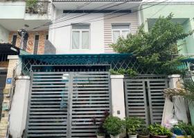 Bán nhà đường Phạm Huy Thông, DT 6.5 x19m, giá 10.4 tỷ TL sâu. + DT: 6.5 x 19m.  + Kết cấu: 1 trệt 1 lầu. 8428016