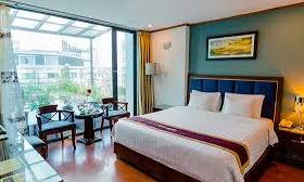 Chủ bán khách sạn trên trục đường Phạm Văn Đồng, DT 7,8x23m. Giá 22 tỷ TL. 8474583