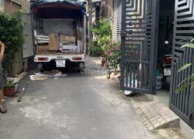bán nhà quang trung p11 2lầu gần chợ công viên 8475912
