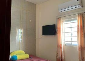 Bán Nhà hẻm 338B Đường Dương Bá Trạc phường 1 Quận 8, Giá Rẻ DT 60m2, 2 Lầu, 2 Phòng Ngủ 8478814