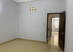 Diện tích 132m2 có 3 phòng ngủ Cách Mạng Tháng Tám Q3 Giá 4.8 tỷ 8515849