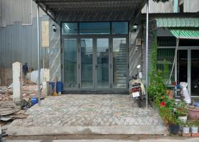 BÁN NHÀ MỚI XÂY, ĐÔNG LÂN, BÀ ĐIỂM HÓC MÔN, ĐƯỜNG XE HƠI  2,9 TỶ Tel 08.777.37.357 8568015