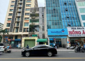 Cô tôi chia tài sản cho các con cần bán gấp nhà - MT Trần Quang Khải, Quận 1 (10x33m) 8580134