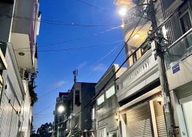 CĂN NHÀ HIỆN ĐẠI 3TẦNG + TUM + SÂN THƯỢNG, P. Linh Trung , giá 7,7 tỷ 8587917