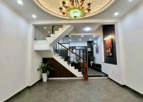CĂN NHÀ HIỆN ĐẠI 3TẦNG + TUM + SÂN THƯỢNG, P. Linh Trung , giá 7,7 tỷ 8587917