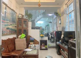 Nhà đẹp 20m ra Nguyễn Thị Thập, Tân Phú Quận 7 - Giá rẻ 8595128