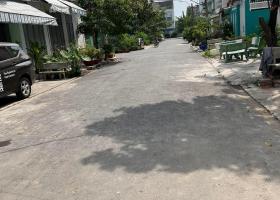 Bán Gấp Nhà 2 Tầng ,120M2. Ngang 6m, Đường Trước Nhà 12m, Thuộc khu Dân Cư BÌnh Hưng, Giáp Quận 8. 8608623