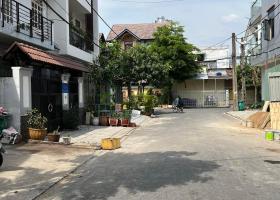 Bán Gấp Nhà 2 Tầng ,120M2. Ngang 6m, Đường Trước Nhà 12m, Thuộc khu Dân Cư BÌnh Hưng, Giáp Quận 8. 8608623