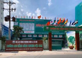 Mặt tiền QL1K Thủ Đức DT 1300m2 đang cho thuê 250tr/th ngang 30m vuông vức giá 80 tỷ TL  8624868