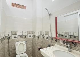 Xoắn bán giảm 400t, HXH Nguyễn Xí 51m2, 4 tầng, 5 x 11, NHỈNH 6 TỶ, P26 Bình Thạnh. Nhà đẹp ở ngay, view cực định. 8666880