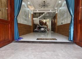 Nhà phố cao cấp đường Quang Trung 1Trệt 3 Lầu 8678562