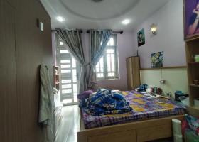 Bán nhà sát mặt tiền Hùng Vương, 4 tầng, 4PN, 40m2, giá rẻ 8699413