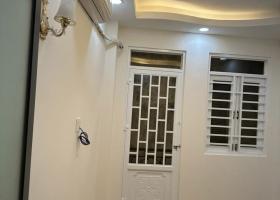 Bán nhà 2 tầng đẹp đường Nguyễn thời Trung, Q5, 16m2, 3x5.2, chỉ 2.8 tỷ TL chính chủ. 8704699