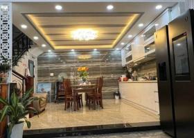 BÁN GẤP nhà 1 trục Quang Trung, Gò Vấp, DT 5.6x11m, 5tầng NHƯ HÌNH, HXH 6m, chỉ 7.68tỷ 8714959