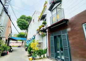 Bán nhà đẹp 2 lầu hẻm xe hơi gần MT đường Hưng Phú Phường 8 Quận 8 8736884