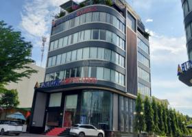 Kẹt nợ bán nhà mặt tiền Trần Hưng Đạo,P Nguyễn Cư Trinh Quận 1, DT (8x20m). HĐT 150tr/th 8750278