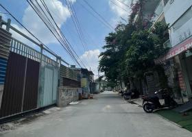 Bán gấp nhà 4 tầng đường 10m Nguyễn Duy Trinh, Phú Hữu, Quận 9, DT 83m2 nhỉnh 6tỷ. 8752516