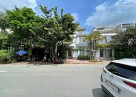 Bán căn nhà tâm huyết mặt tiền đường Nguyễn Văn Hưởng, Quận 2. DT 130m2 giá 35 tỷ thương lượng 8755401