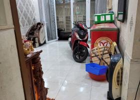 Siêu Phẩm Không Thể Xây mới, đường Lý Chính Thắng, 4.2x12m trệt 5 lầu  8812895