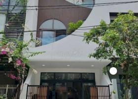 Bán gấp nhà mt Đường Trần Quang Khải, Quận 1,dt  10x33m, nhà 2 lầu, 88 tỷ(TL) 8818919