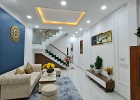 Nhà mới 100% 3Lầu SHR giá 3tỷ7 đường Bình Trị Đông - Q. Bình Tân 8832458