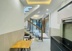 Nhà Mới 2 lầu (43m2) Ni Sư Huỳnh Liên   8868658