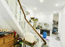 Cần bán gấp nhà 48 m2, 2 tầng, ngay trung tâm Q 4, chỉ với 3 Tỷ 990 (Đã giảm 360 Triệu) 8870159