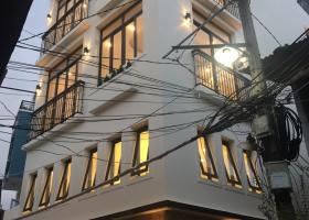 mua nhà tặng nội thất căn góc 2MT  HXH Trần Phú Quận 5 3.8x13m 3 lầu nhà mới đẹp chỉ 10 tỷ 8880834