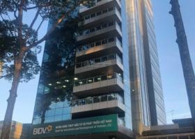 Bán tòa building mặt tiền Nguyễn Thị Minh Khai, DT 8 x 25m HĐT 250tr/th. Hầm 5 tầng 8892644