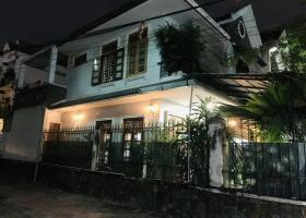 bán căn nhà đường Hồ Bá Phấn Q9 - đối diện trường tiểu học Ngô Thời Nhiệm 8893428