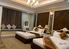 Bán khách sạn mặt tiền Cách Mạng Tháng Tám, giá rẻ, chỉ 200 triệu/m2, thu nhập 300 triệu/tháng 8899818