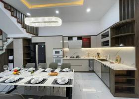 Nhà khu Bành Văn Trân – Diện tích lớn 6 x 20m, 3 tầng, chỉ 12 tỷ TL 8912011