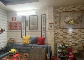 NHÀ Q11 NGUYỄN CHÍ THANH - 3 TẦNG - 5 PN. 8960667