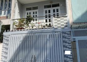 Bán lỗ căn nhà HXH sát MT Ngyuễn Xí, P13, Bình Thạnh giá nhỉnh 6 tỷ. 8970645