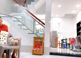Bán Nhà Gần Ngã Tư Cầu Vượt Linh Xuân Thủ Đức 62m2_5.5x14m, 3T Chỉ Nhỉnh 4 Tỷ An Ninh 8978940
