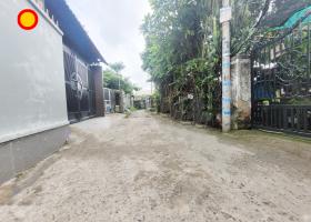 Bán nhà Linh Xuân, Thủ Đức, DT: 10mx22m, đường ôtô, giá hơn 4 tỷ. 8984866