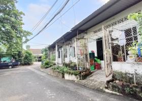 Bán nhà Linh Xuân, Thủ Đức. DT: 7.5m x 17m, đường xe tải, giá hơn 5 tỷ. 8985119