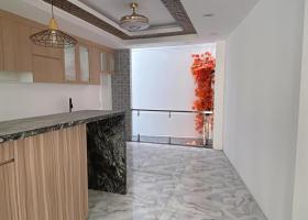 Bán nhà Quận 5 - HXH ngay Nguyễn Trãi - 5.5x14 - 5 tầng - Đẹp lung linh 8992411
