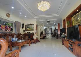 Chính Chủ Bán Villa Ngay Đảo Kim Cương - Q2 DT 405m 3 tầng giá 70 tỷ Lh 0931797197 9002306