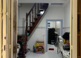 1/5 Chỉ 1 tỷ 8 có ngay nhà 23m2 gần cầu nguyễn tri phương - 2 tâng - 2 pn -  Quận 8 lh 0906380892 9005835